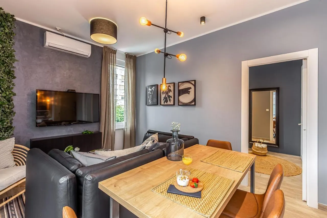 Number 1 Apartments Fiume