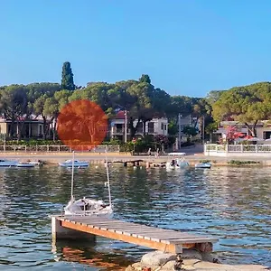 royal-apartments-zadar.hotelinzadar.com/